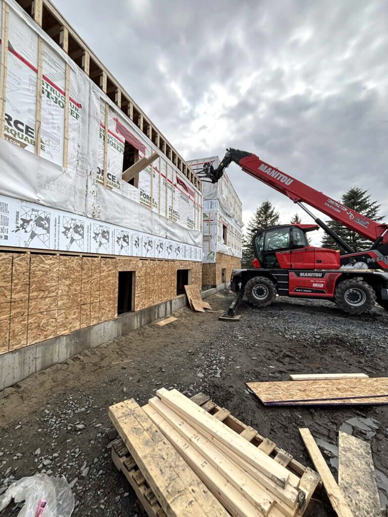12 logements neufs à Sawyerville