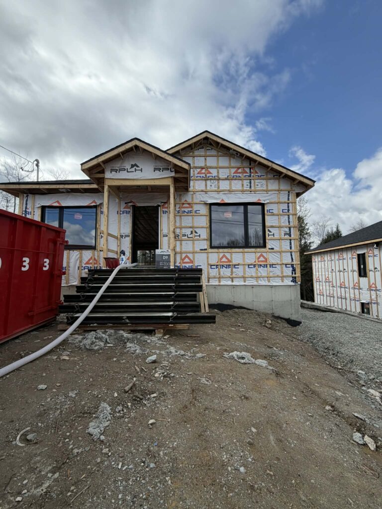 Construction d'un duplex neuf dans la région de Sherbrooke
